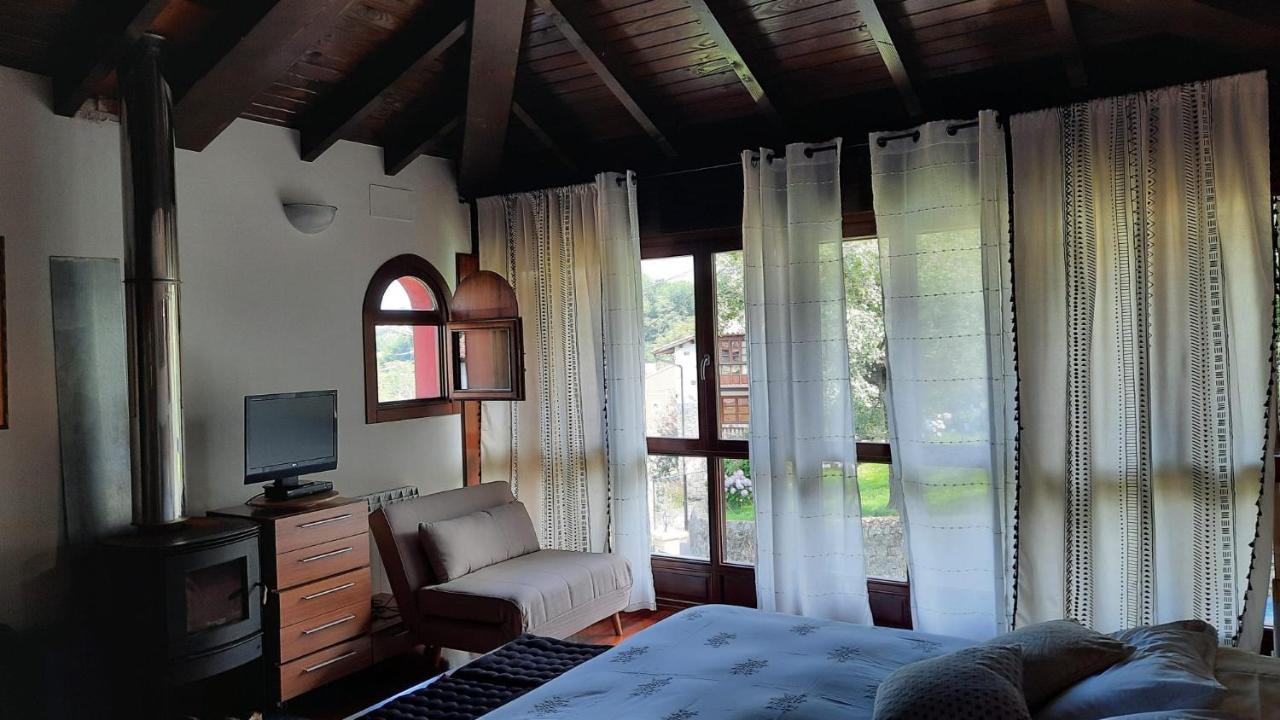 Vila La Casa De Abajo Llanes Exteriér fotografie