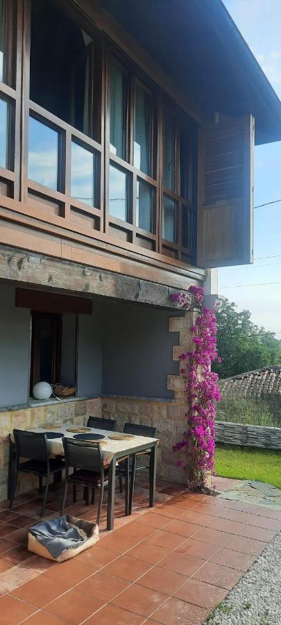 Vila La Casa De Abajo Llanes Exteriér fotografie